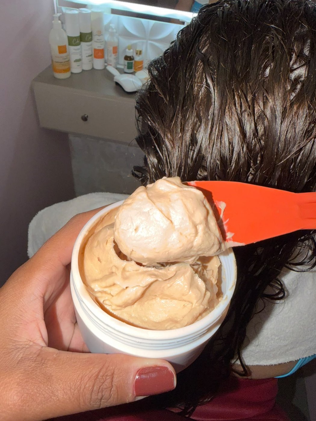 Tratamento dos cabelos no salão pocket do Sculpta Beauty